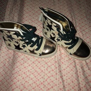 New, Never Worn Girls Sneakers